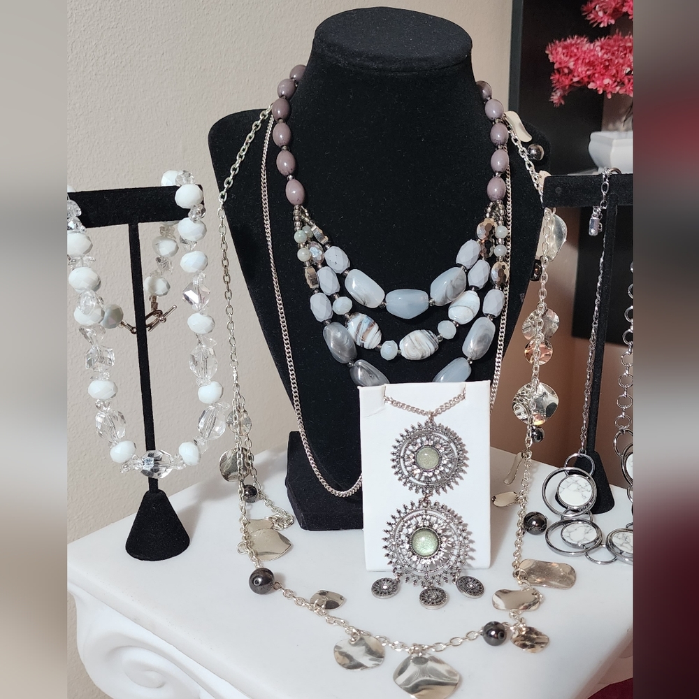 Vintage Necklace bundle